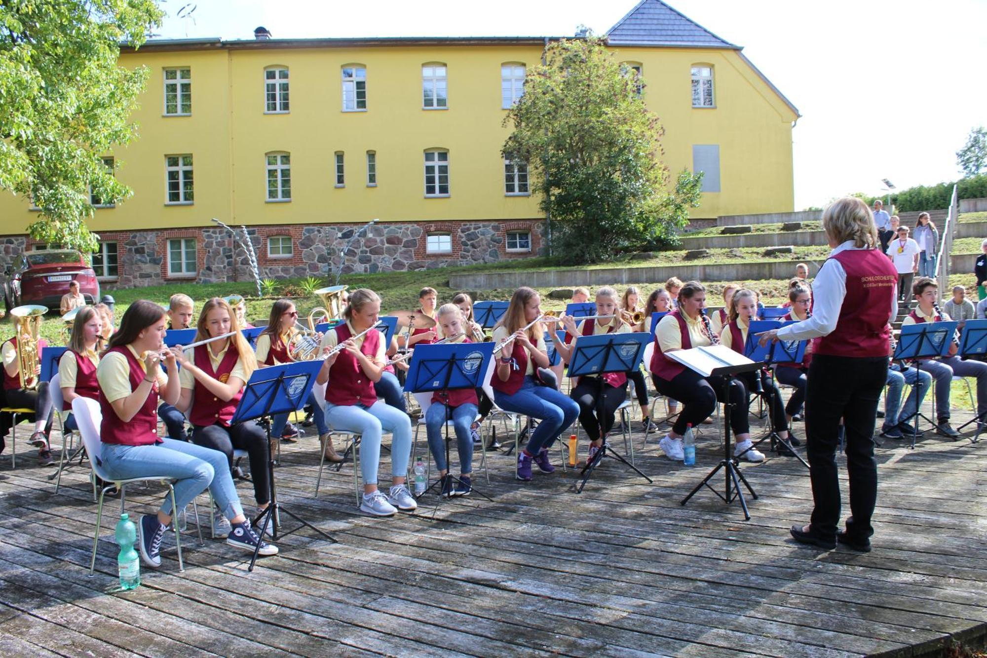 Gutshaus Mit Seeblick - Oekologisch & Nachhaltig Lubow 外观 照片